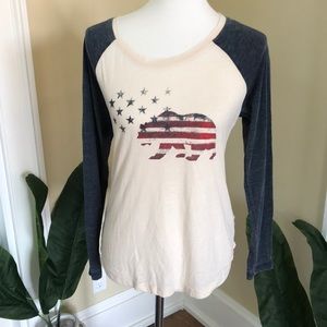 Cali Raglan Tee